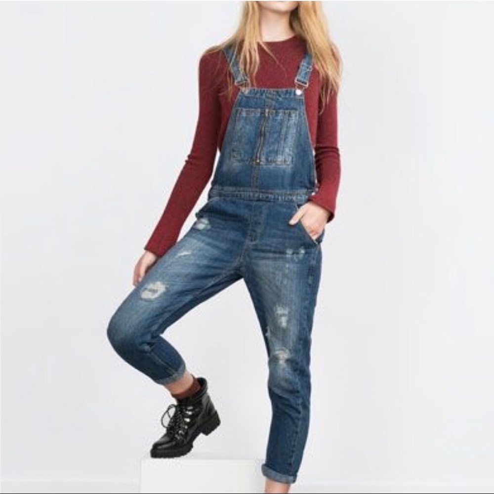 Zara distressed denim dungarees/overalls